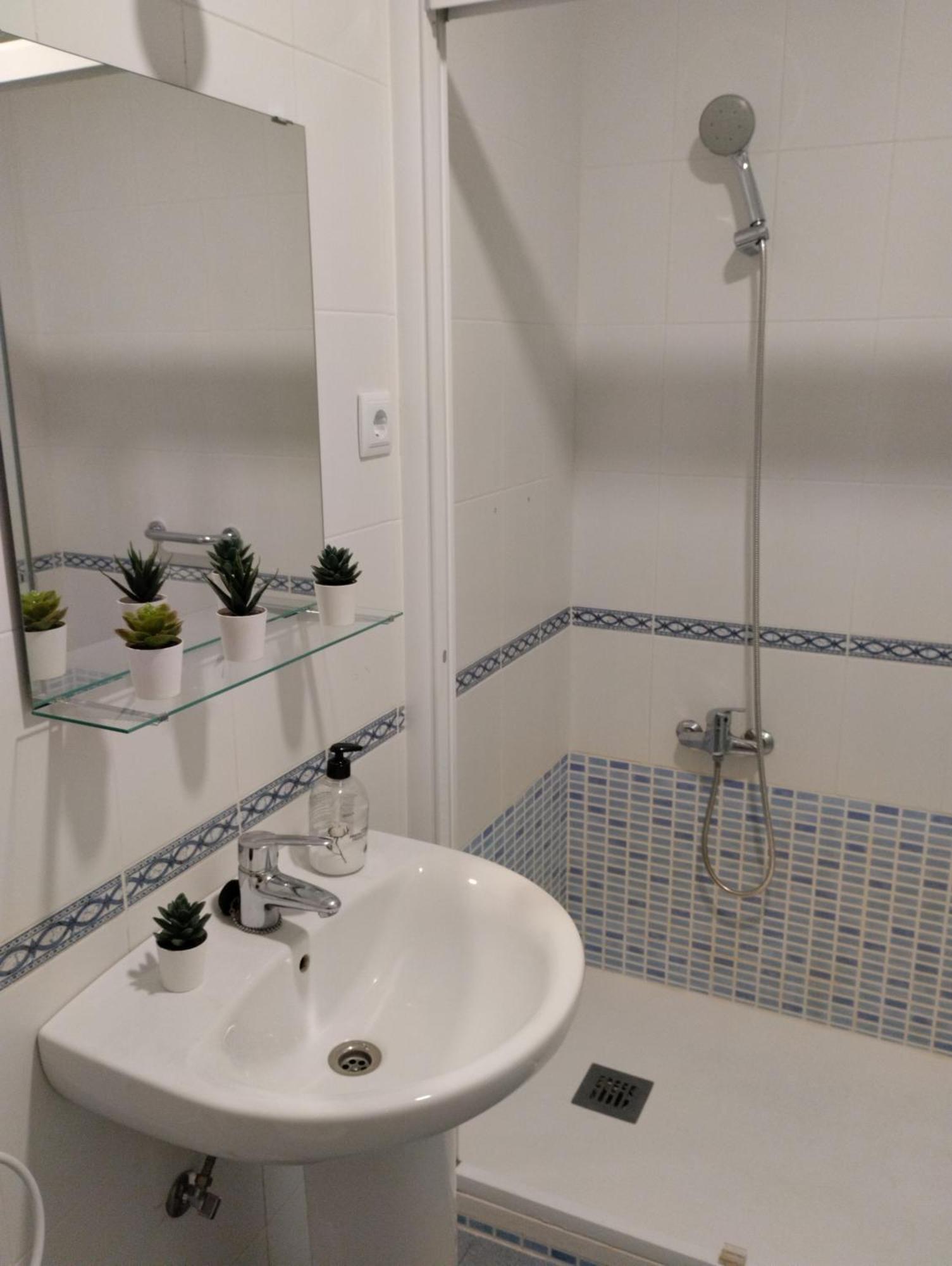 מדריד Habitacion Confort En Chamartin מראה חיצוני תמונה
